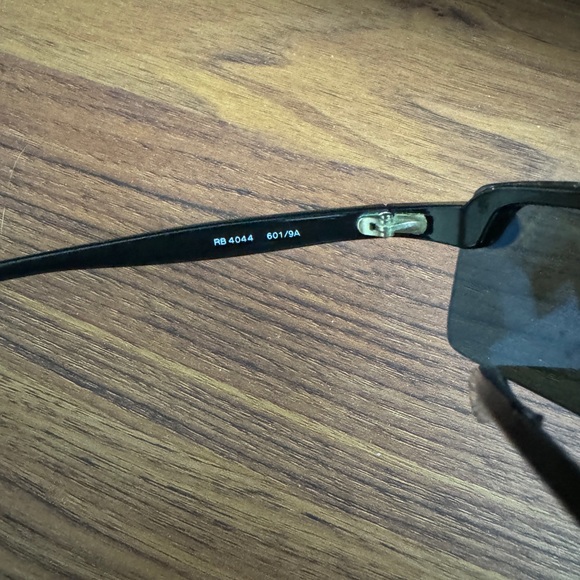 Polarized Ray-Ban Storm Square sunglasses - Picture 2 of 7